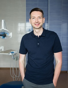 Лазарев Роман Алексеевич (Стоматолог-терапевт)
